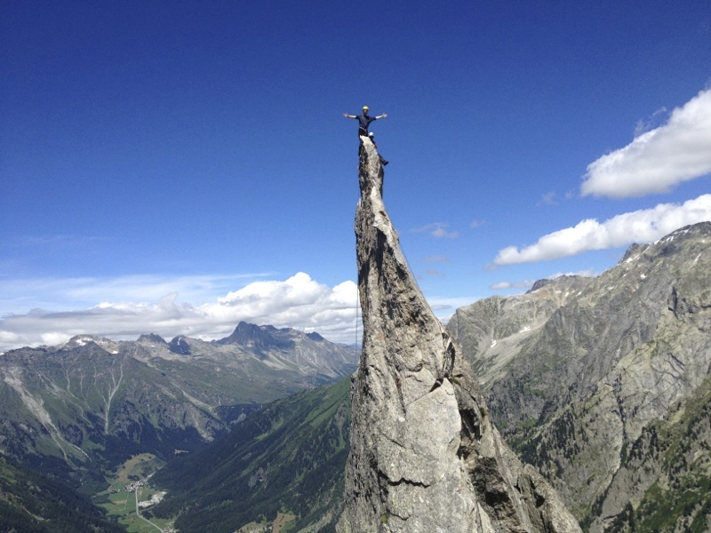 BERGFÜHRER FIAMMA: KLETTERN AN DER FIAMMA, ALBIGNA - Pure Alpine -  Bergführer Grindelwald